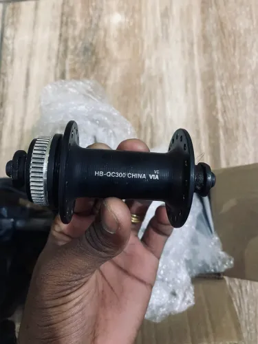 Cubo e raios shimano