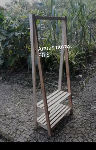 Lindas araras de roupas.. Novas. 90$