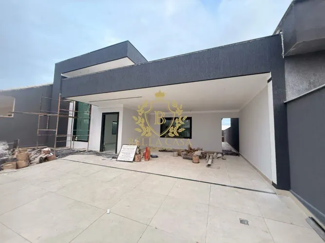 Casa em Condomínio à Venda | 3 quartos (1 suíte) e 3 vagas Fazendinha, Araruama/RJ