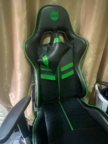 Cadeira gamer dazz