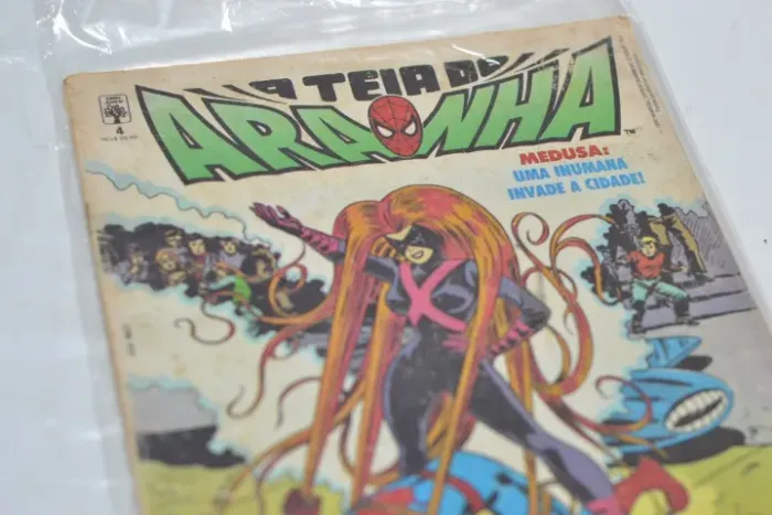 HQ Teia do Aranha - Medusa Nº4 1990