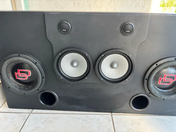 Som automotivo completo para Gol - DD + Taramps