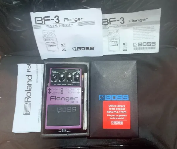 Pedal Boss Flanger BF3 caixa e manual
