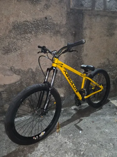 Bicicleta aro 26 absolute