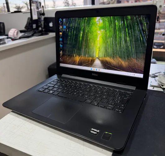 Notebook Dell Core i7 placa de vídeo 2gb memória 8gb ssd 240gb