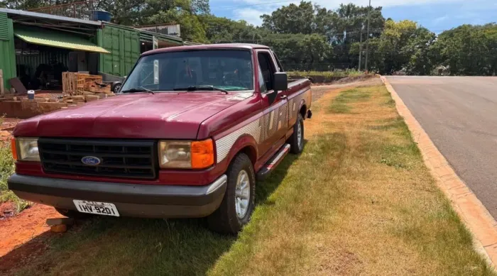 Ford F-1000 S. S. Diesel / S.s. Diesel Turbo 1993