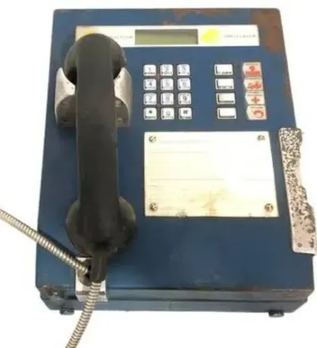 Aparelho de telefone antigo relíquia 