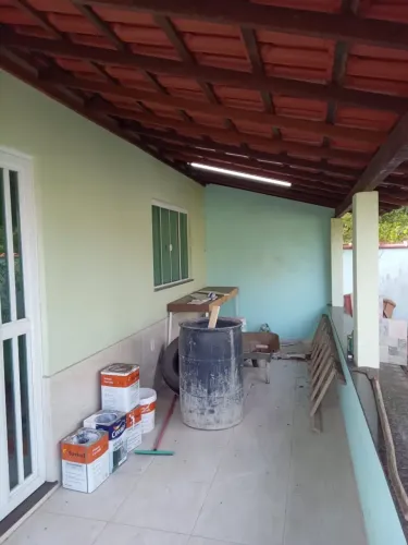 VENDO UMA CASA NO TREVO DE BUZIOS.