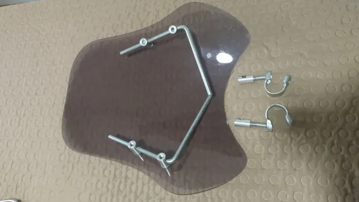 Bolha, bagageiro e guidão de moto