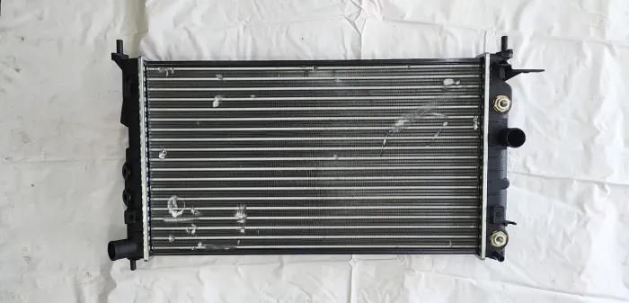 Radiador vectra 2.0/2.2 97-2005 automático com ar