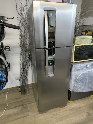 Geladeira Eletrolux Dw42X
