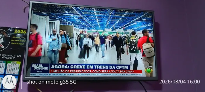 Vende se TV LED