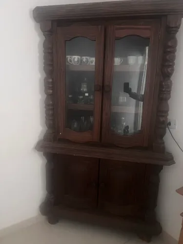 Vendo linda cantoneira antiga