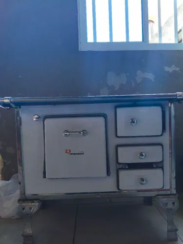 Fogão a Lenha Petricosky