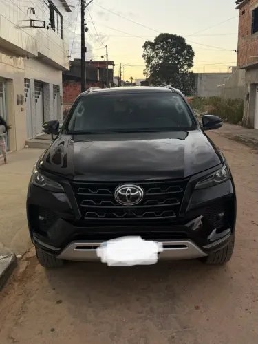 Toyota Hilux SW4 SRX 4X4 2.8 TDI 16V Dies. Aut. 2024