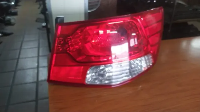 Lanterna Kia Cerato 2009 2010 2011 2012 2013
