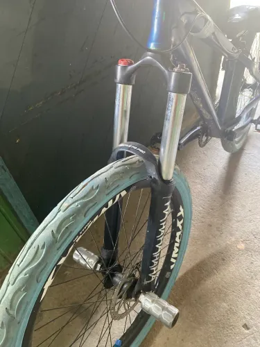 Suspensão absoluto Brutus fr pro 150mm usada sem hidráulico