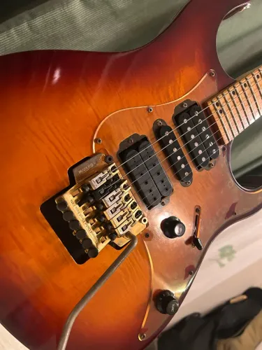 Washburn Mercury Series MG-74 - H-S-H com push pull no knob