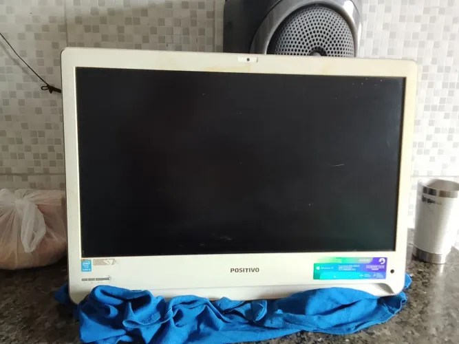 Computador Positivo UNION, UL3550, Tela LED 18.5" HD, 4GB de RAM, HD de 500GB | Windows 10