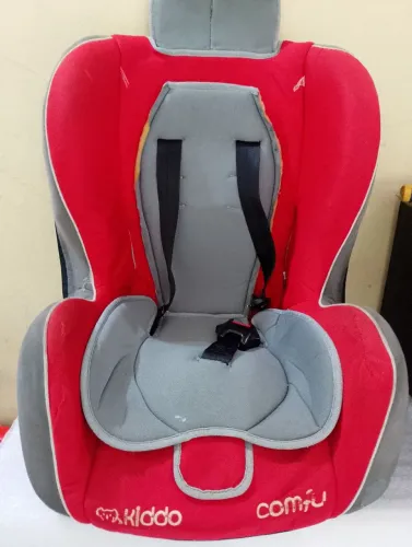 Cadeirinha de bebê para carro