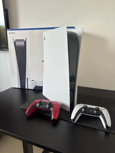 PS5 + 2 Controles ? Completo