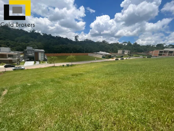 CONDOMÍNIO ALPHAVILLE TERRENO DE 721M² PRÓXIMO AO 12º GAC EM JUNDIAÍ / SP
