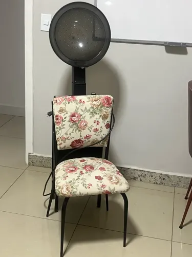Secador de Cabelo Americano com Cadeira adaptada