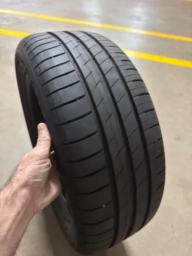 2 Pneus Goodyear Efficient Grip 195-55/R15