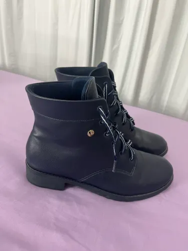 Bota sapatinho de luxo
