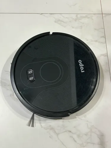 Robô aspirador Ropo Glass 3 - Preto - com Wi-Fi/App + controle + kit de peças