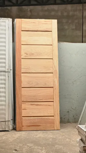 PORTA MACIÇA DE ANGELIM PEDRA 80CM - MODELO R509