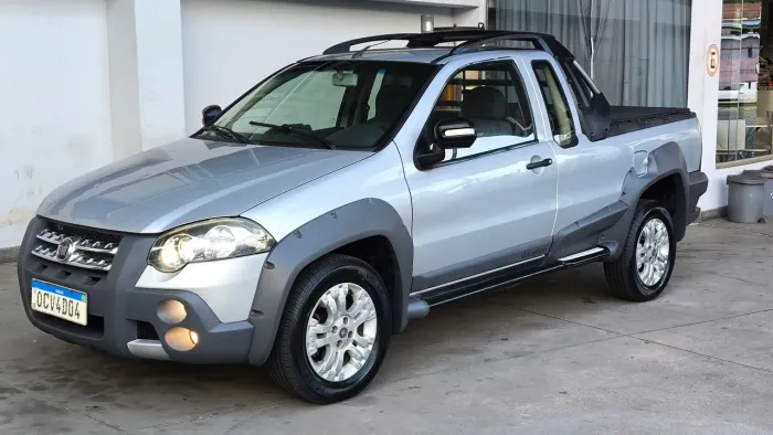 Fiat Strada Adventure 1.8/ 1.8 Locker Flex CE 2012