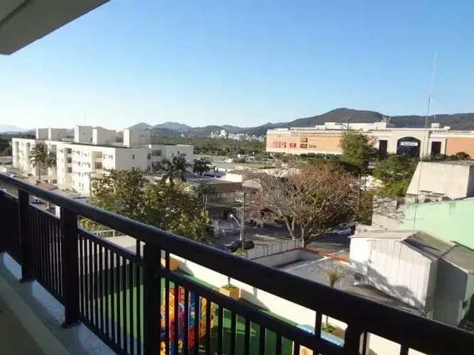 Imóvel para venda possui 68 metros quadrados com 2 quartos em Trindade - Florianópolis - S
