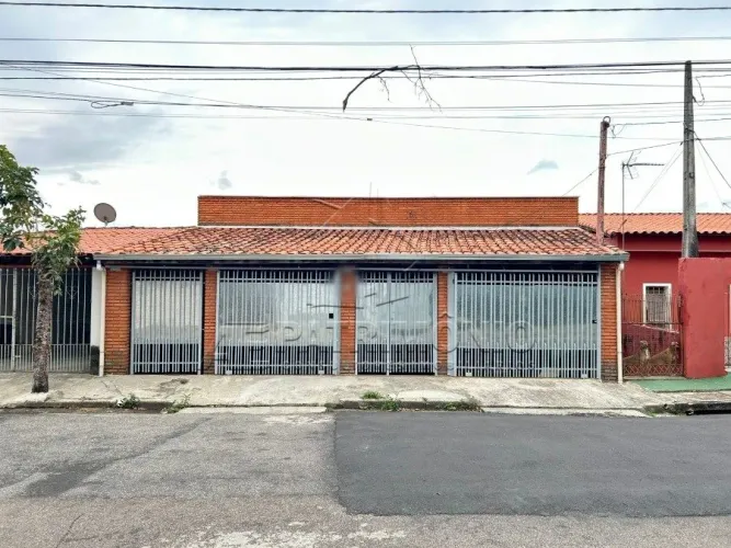 CASA 3 QUARTOS VILA ADÉLIA