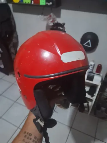 Capacete