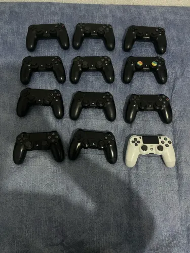 CONTROLES DE PLAYSTATION 4 ORIGINAIS - PREÇO DE REVENDA!!!