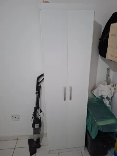 Armário multiuso