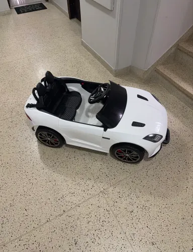 Jaguar elétrico para criança 