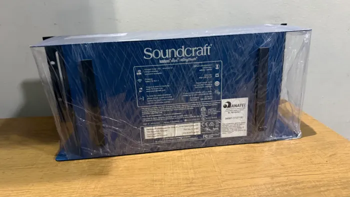 Mesa de som Digital Soundcraft Ui24R - Excelente estado