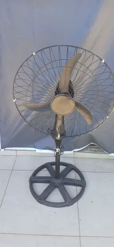 VENTILADOR DE COLUNA