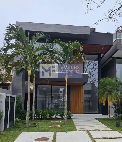 Casa Triplex 4 suítes à venda no Condomínio Interlagos de Itaúna Barra da Tijuca, Rio de