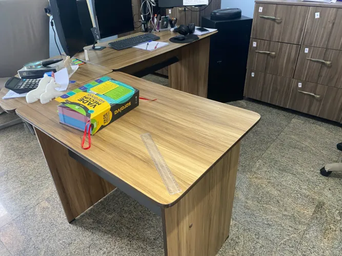 Mesa em L