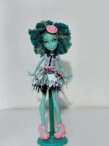 Honey Swamp - Monster High 