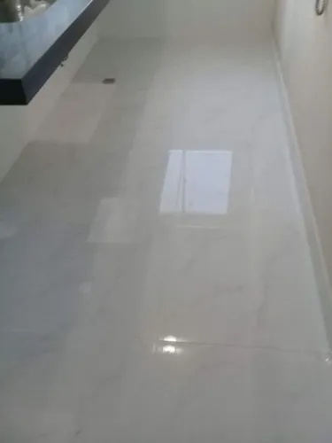 Pedreiro e azulejista