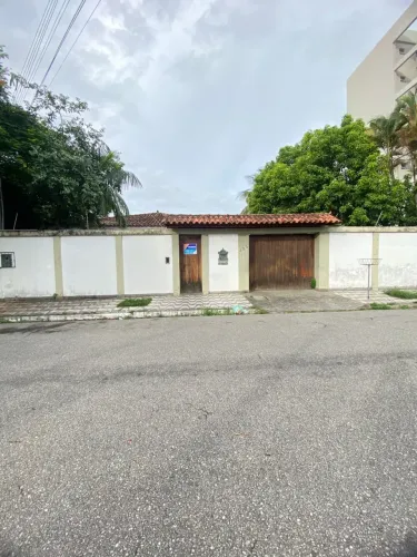 Casa Comercial para venda com 381 m² em Santa Isabel - Resende - RJ