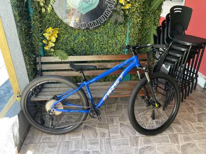 Bike first azul 12v