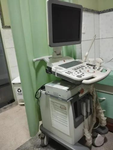 Aparelho Ultrassonografia abdominal 3 trandutores SONOACER R5