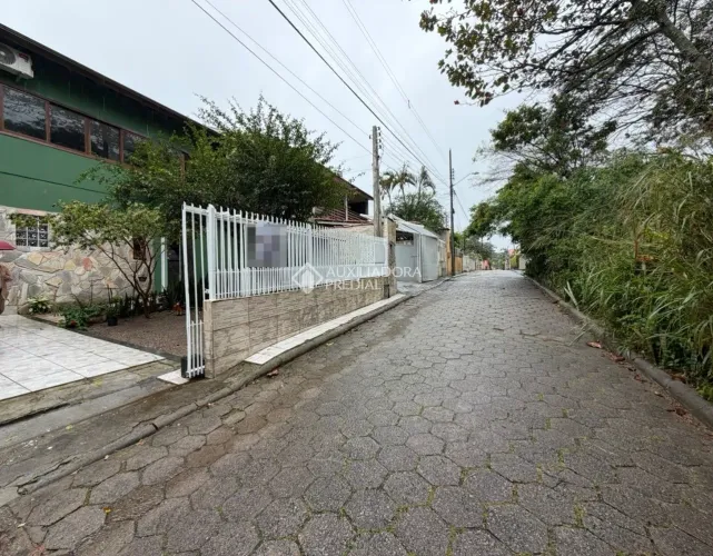 Casa à venda, 4 quartos, 1 suíte, frente mar, na Tapera, FLORIANÓPOLIS - SC
