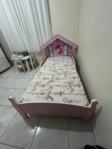 Cama infantil da Moranguinho - Solteiro sem colchão