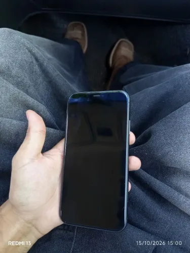 iPhone 11 para retirada de peças